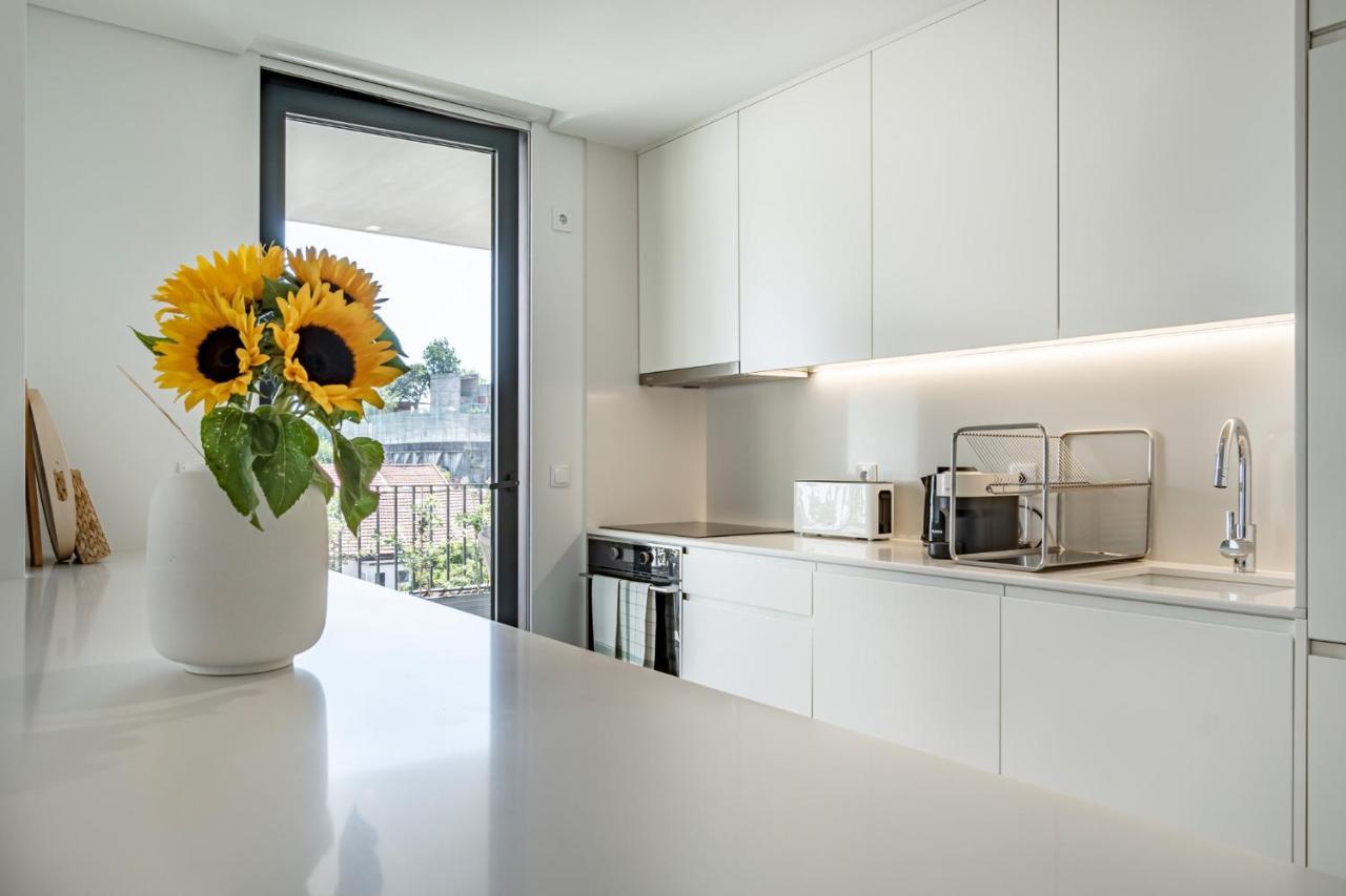 Bonfim Living - Great Location, Al Fresco Dining And Free Private Parking Apartment Porto Exterior photo